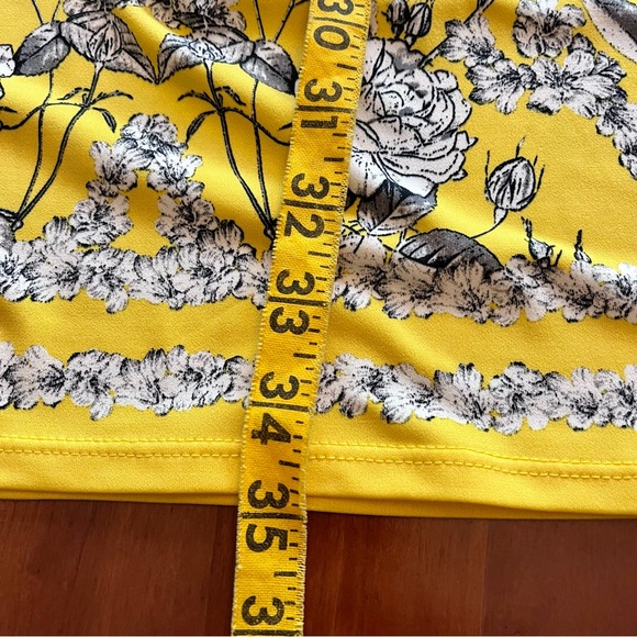 Max Studio Sleeveless Dress Full Skirt Yellow with Black & White Floral Pattern - Picture 11 of 11